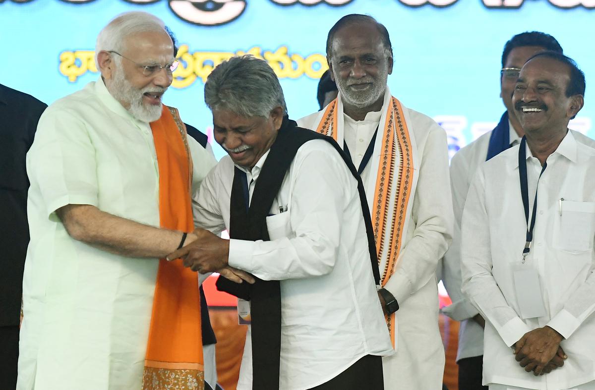 Sub-categorisation of SCs: panel to look into even distribution of benefits