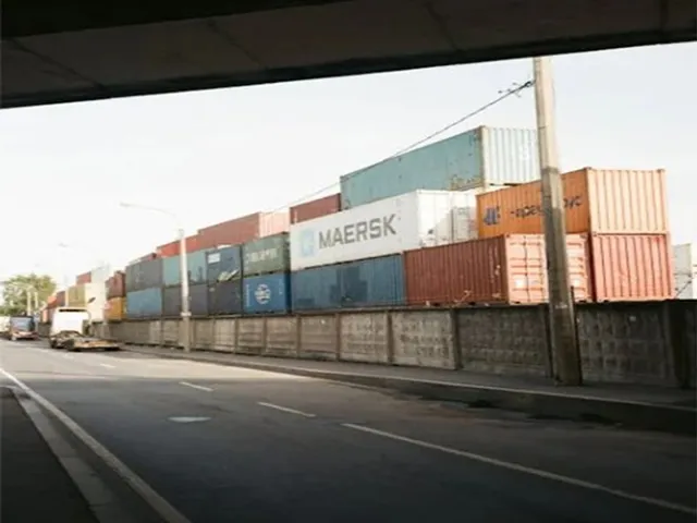 India Bans All Imports and Transit of Pakistani Goods Post Pahalgam Attack