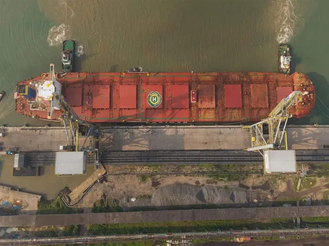 Paradip Port Berths First Capesize Vessel MV Mineral Kwangyang