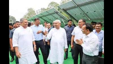 Bihar CM Nitish Kumar Inaugurates 2 MW Canal Bank Solar Project in Patna