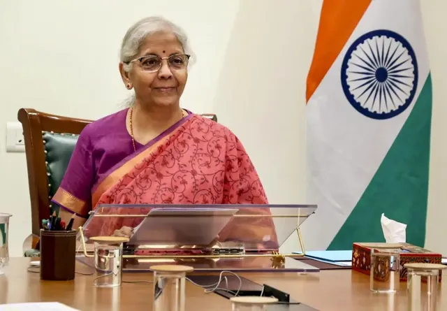 भारत ने न्यायालयों में बैंकिंग अभिलेखों के आधुनिकीकरण के लिए बैंकर्स बुक्स एविडेंस विधेयक, 2026 पेश किया।