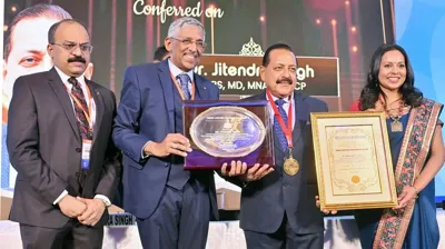 Dr. Jitendra Singh Honored with Lifetime Achievement Award at International Medical Meet