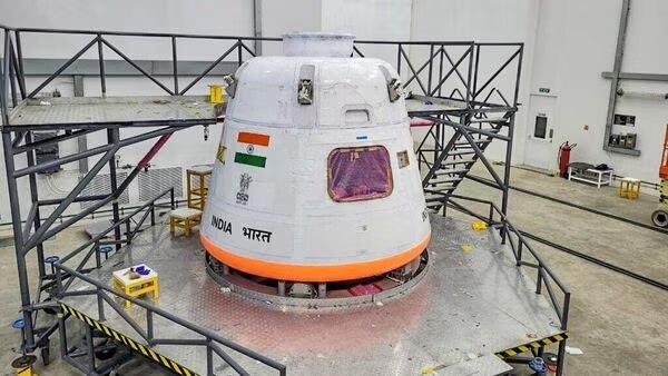 Human space flight mission: a status check