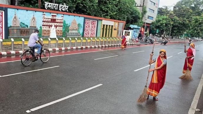 Indore, Surat cleanest cities, Maharashtra 1st among states