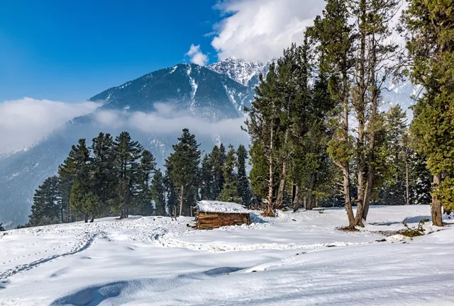 J&K Plans to Develop Nine New Tourism Destinations with World Bank Support