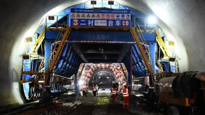 China Completes Construction of World's Longest Expressway Tunnel