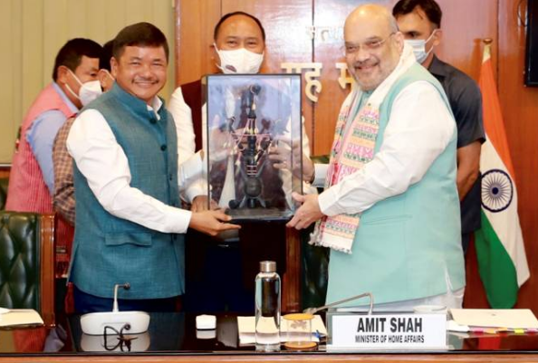 Karbi Anglong Agreement to end crisis in Assam
