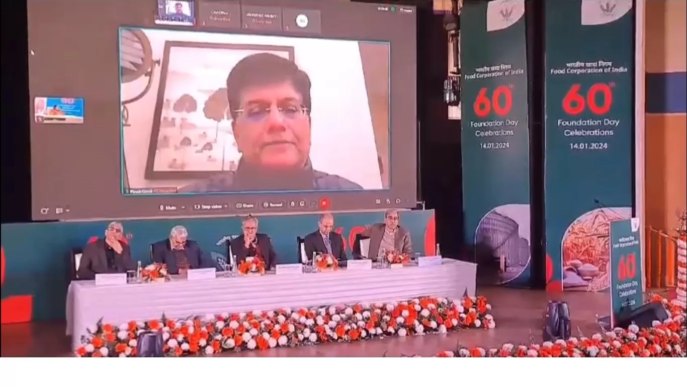 FCI should emerge as a trusted partner of farmers, says Goyal