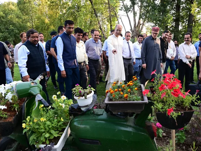 Srinagar to Inaugurate First 'Waste to Wonder Garden'