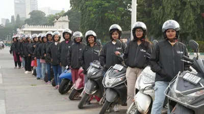 Uber Launches 'Moto Women' Bike Taxi Service for Women in Bengaluru