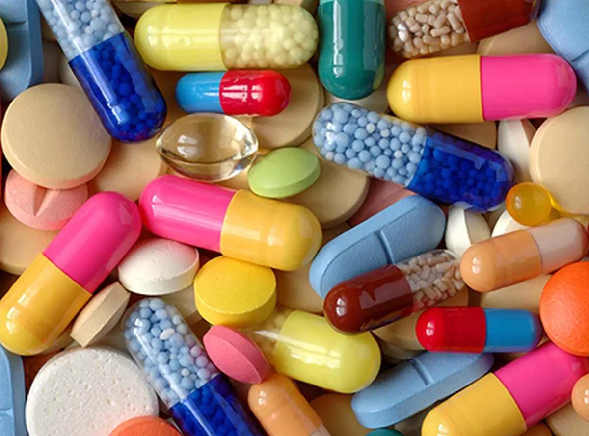 Drug war: On use of antibiotics and antimicrobial resistance