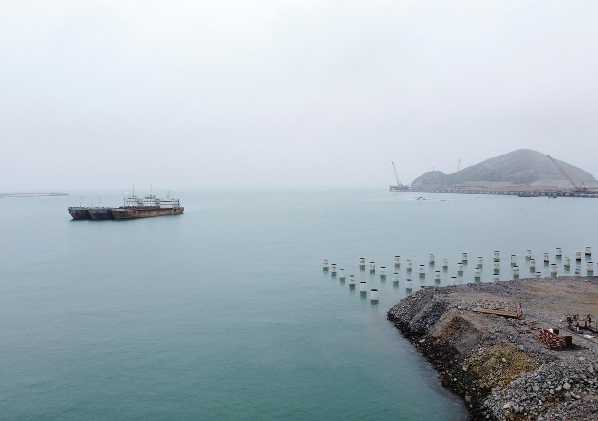 China widens trade highway in South America with new mega port project